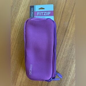 NWT Fitzip Belt Bag